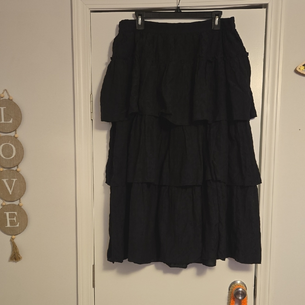 Universal Thread Black Tiered Maxi Skirt